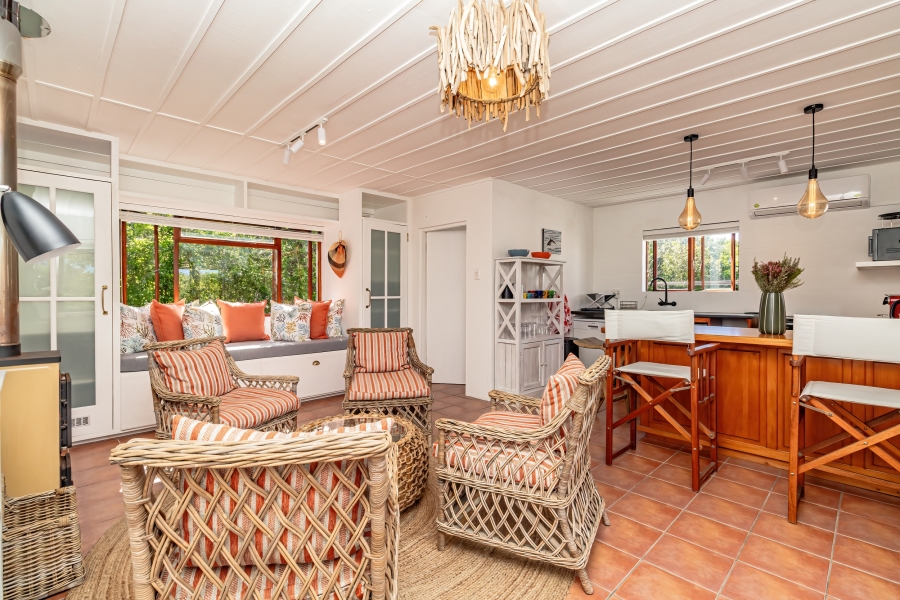 2 Bedroom Property for Sale in Keurboomstrand Western Cape